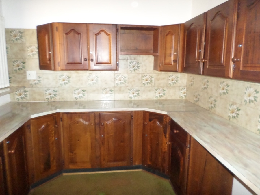 5 Bedroom Property for Sale in Ventersdorp North West